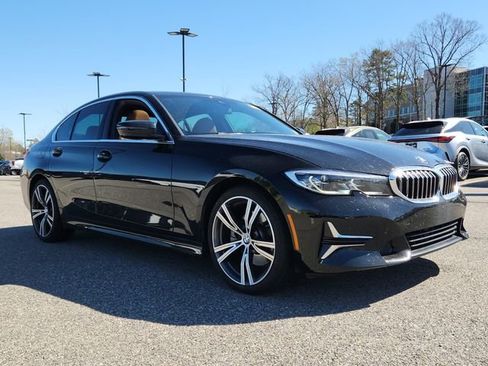 Used 2019 BMW 330i Sedan w/ Premium Package image 7
