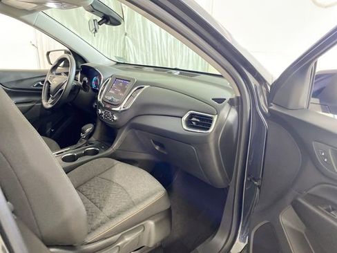 Used 2022 Chevrolet Equinox LT FWD image 29
