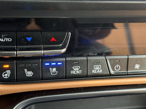 Certified 2025 MAZDA CX-70 3.3 Turbo S w/ Premium Plus image 25