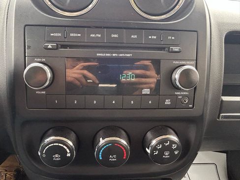 Used 2015 Jeep Patriot Sport w/ Power Value Group FWD image 22