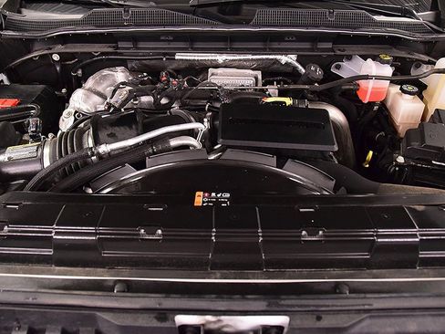 Used 2023 Chevrolet Silverado 3500 LT image 33