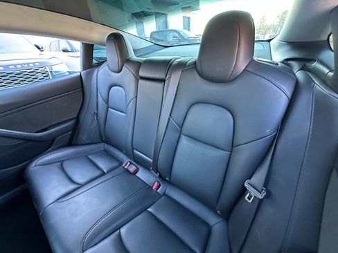 Used 2019 Tesla Model 3 Long Range image 34