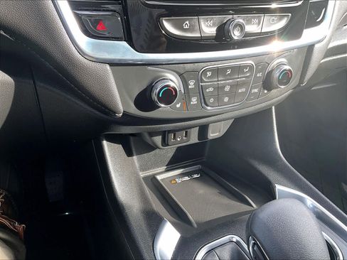 Certified 2022 Chevrolet Traverse LT w/ LPO, Floor Liner Package image 26