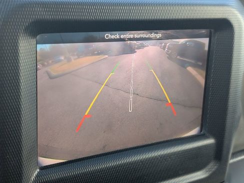 Used 2018 Jeep Wrangler Unlimited Sport S image 10