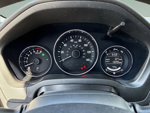 Used 2016 Honda HR-V LX image 13