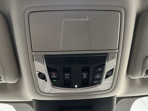 New 2026 Acura MDX w/ Advance Package image 9