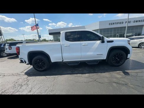 Used 2022 GMC Sierra 1500 Elevation AWD/4WD image 9