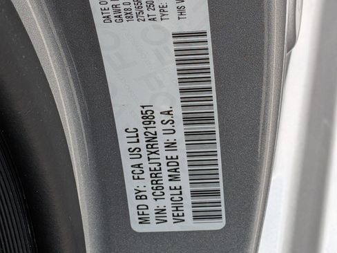 Used 2024 RAM 1500 Laramie image 42