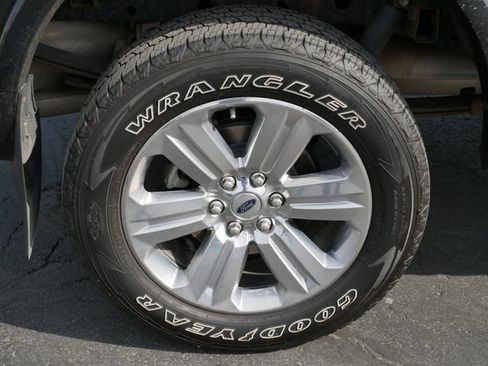 Used 2020 Ford F150 4x4 SuperCrew image 5