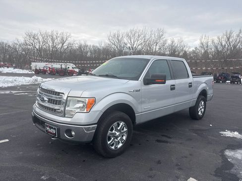 Used 2013 Ford F150 XLT w/ XLT Chrome Pkg image 2