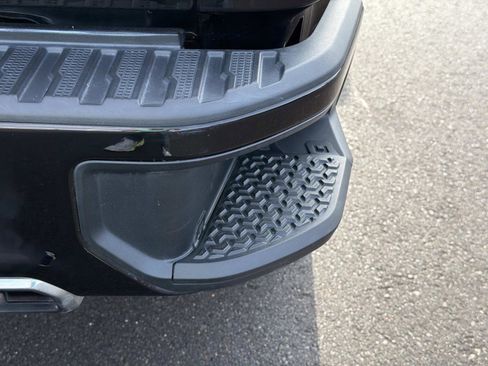 Certified 2019 Chevrolet Silverado 1500 Custom Trail Boss w/ Custom Convenience Package image 12