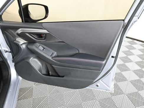 Used 2024 Subaru Impreza 2.0i Sport image 9