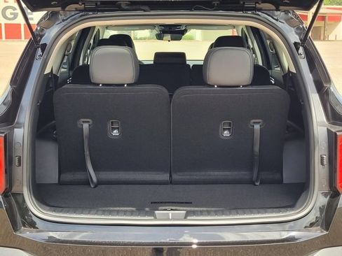 New 2026 Kia Sorento S w/ S Panoramic Sunroof Package FWD image 7
