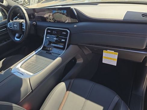 New 2026 Nissan Armada SL w/ Captain's Chari Seat Package image 12