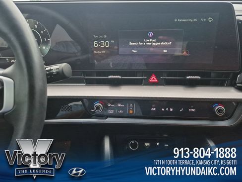 Used 2024 Kia Sportage SX AWD/4WD image 17