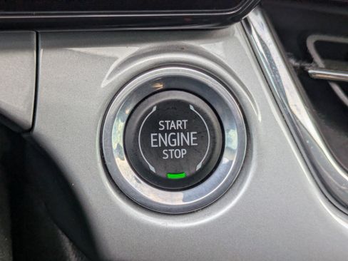 Used 2024 Chevrolet Trax LT w/ Driver Confidence Package image 30