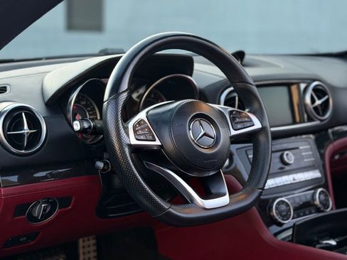 Used 2019 Mercedes-Benz SL 450 image 18