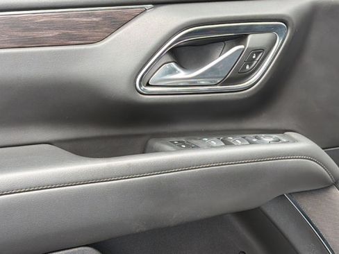 Used 2024 Chevrolet Tahoe LT AWD/4WD image 22