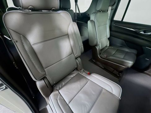Used 2023 GMC Yukon XL Denali w/ LPO, Floor Liner Package image 31