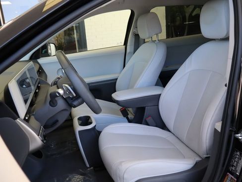 Used 2023 Hyundai Ioniq 5 SEL AWD/4WD image 9