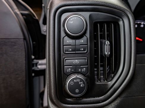 Used 2025 Chevrolet Silverado 1500 Custom Trail Boss image 21