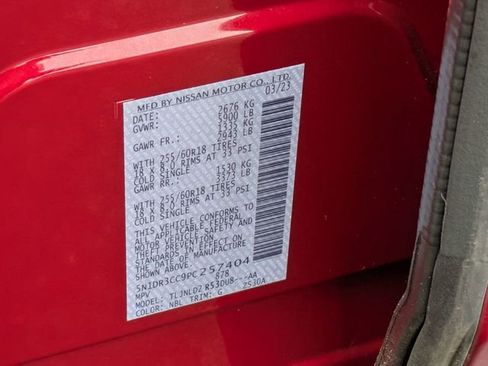 Used 2023 Nissan Pathfinder SL w/ Black Appearance Package image 35