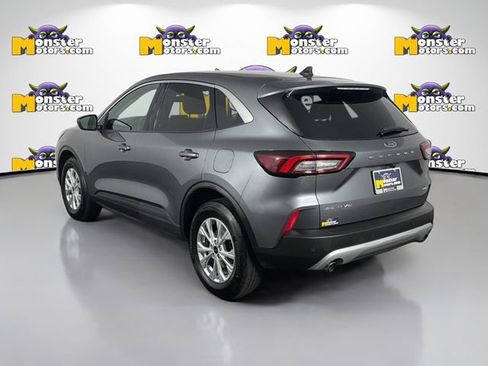 Used 2023 Ford Escape Active AWD/4WD image 7