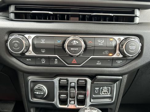 New 2026 Jeep Wrangler Sport image 24