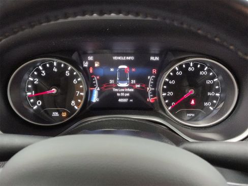 Certified 2021 Jeep Compass Limited image 32