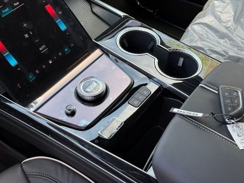 New 2026 Cadillac Escalade Sport AWD/4WD image 29