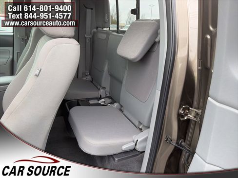 Used 2015 Toyota Tacoma Base w/ SR5 Package image 20