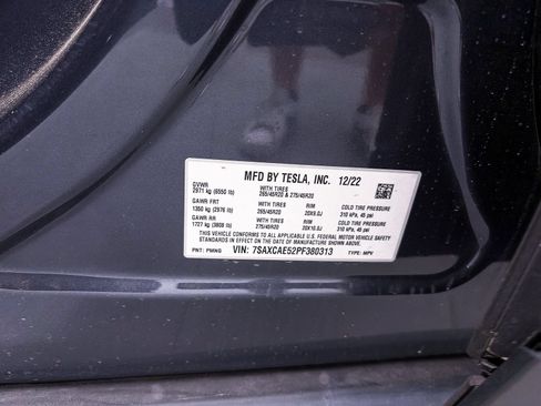 Used 2023 Tesla Model X AWD/4WD image 34