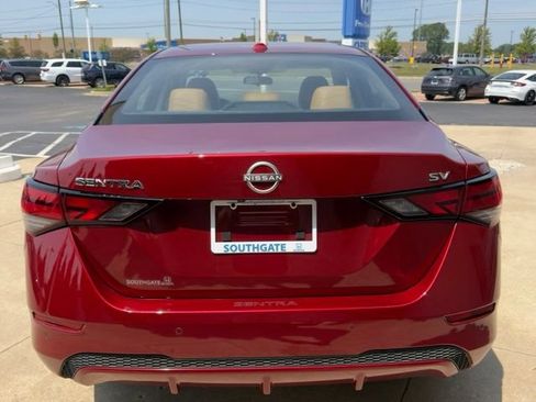 Used 2024 Nissan Sentra SV w/ SV Premium Package FWD image 4