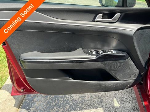 Used 2021 Kia K5 GT-Line AWD/4WD image 16