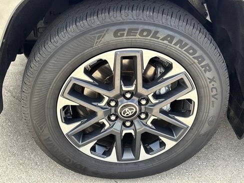 Used 2026 Toyota Sequoia Limited AWD/4WD image 14