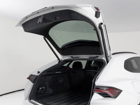 Used 2024 Lamborghini Urus S image 53