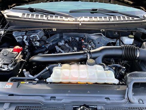 Used 2024 Ford Expedition Max XLT image 39