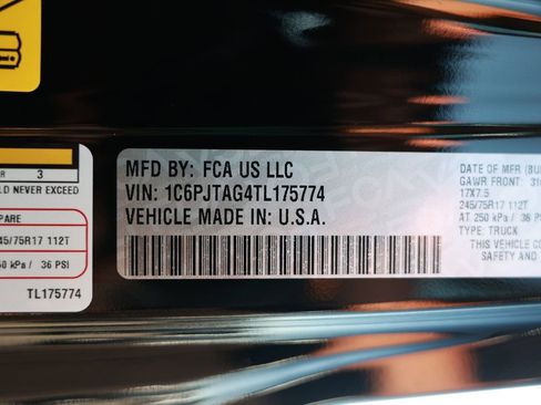 New 2026 Jeep Gladiator Sport image 36