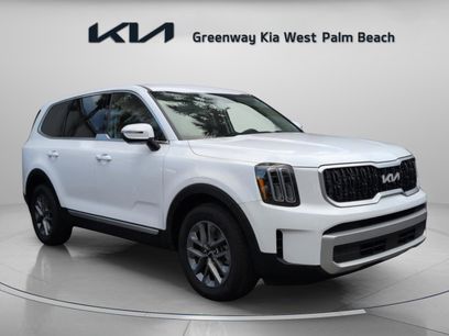 Used 2024 Kia Telluride LX