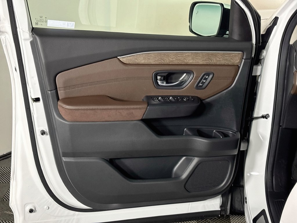 New 2026 Honda Pilot Elite image 10