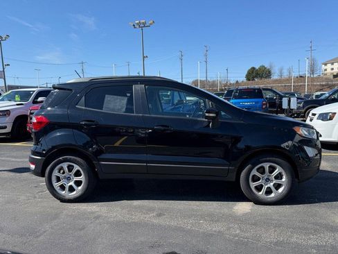 Used 2019 Ford EcoSport SE image 2
