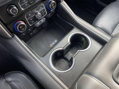 Used 2021 Chevrolet Tahoe Z71 w/ Z71 Signature Package image 65