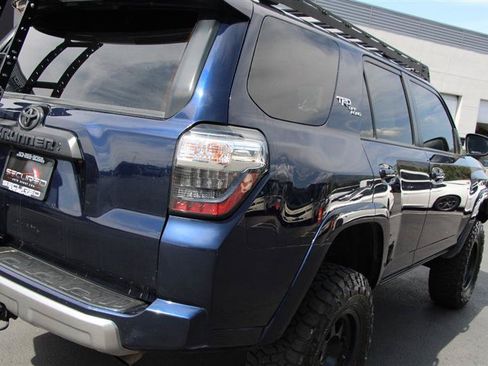 Used 2021 Toyota 4Runner TRD Off-Road Premium AWD/4WD image 52