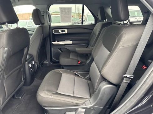 Used 2022 Ford Explorer XLT w/ Class IV Trailer Tow Package image 23