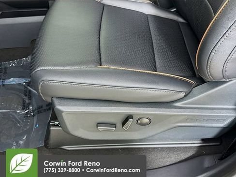 New 2026 Ford F250 Lariat w/ Lariat Premium Package image 21