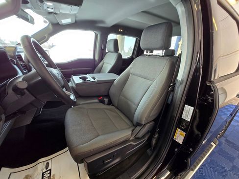 Used 2025 Ford F150 XLT w/ Equipment Group 301A Standard image 6