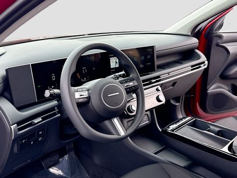 New 2026 Hyundai Tucson Blue SE w/ Tow & Go Package image 4