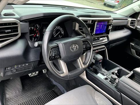 Used 2023 Toyota Tundra SR5 image 17