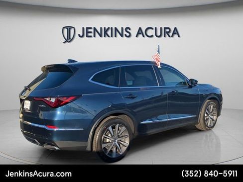 Used 2025 Acura MDX FWD w/ Technology Package image 7