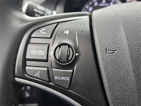 Used 2020 Acura MDX FWD image 27